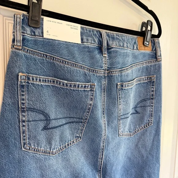 NWT American Eagle Denim Maxi Skirt Size 4 27W Low Rise Front Slit Raw Hem Y2K - Picture 7 of 9